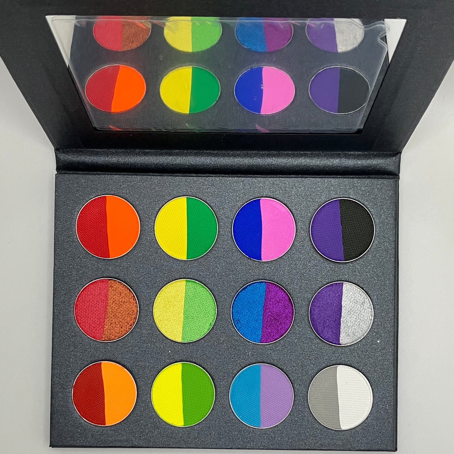 Water Activated Rainbow liner Palette (24 shades)