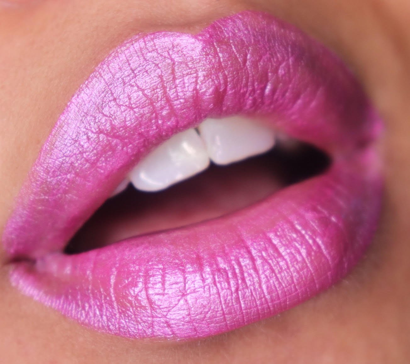 Baby Pink - Magic Metallic Lipstick